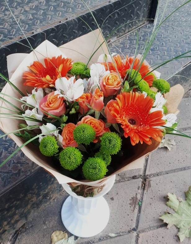 Букет цветов из: Герберы, Хризантемы, Альстромерии и Розы в Шохово