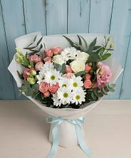 Букет цветов из:  Розы, Лизиантусы и Хризантемы в Шохово