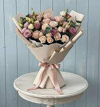 Букет цветов из:  Розы и Лизиантусы в Шохово