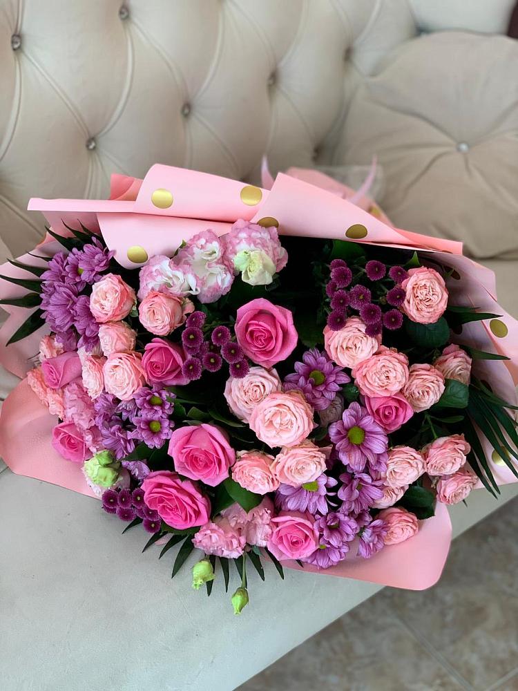 Букет цветов из: Хризантемы, Розы и Лизиантусы в Шохово