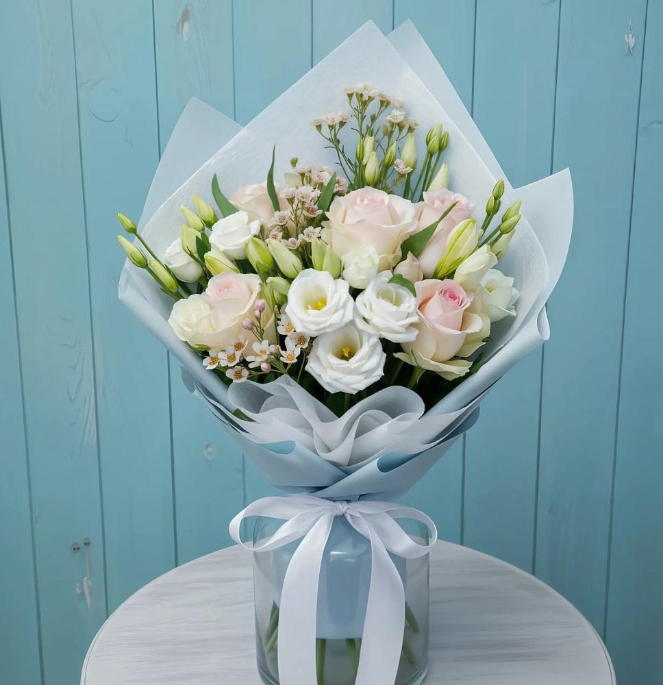 Букет цветов из: Розы и Лизиантусы в Шохово