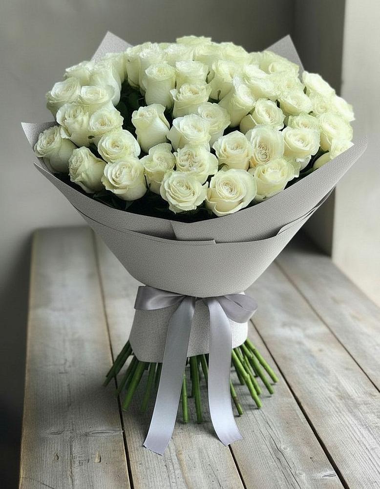 Букет 35 Белых роз в Шохово