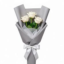 Букет 3 белые розы в Шохово