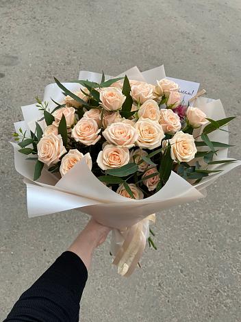 Букет Кремовые розы Латте в Шохово