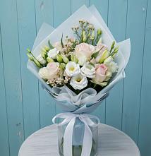 Букет цветов из:  Розы и Лизиантусы в Шохово