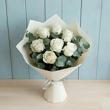 Букет Белые розы в Эвкалипте в Шохово