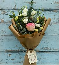 Букет цветов из:  Розы и Лизиантусы в Шохово